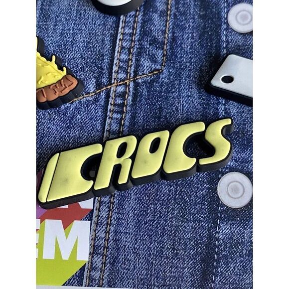 5 Pack Crocs Jibbitz Dude Pin Backer Alien Dominoes Peace Pizza Slice NEW - Picture 6 of 12